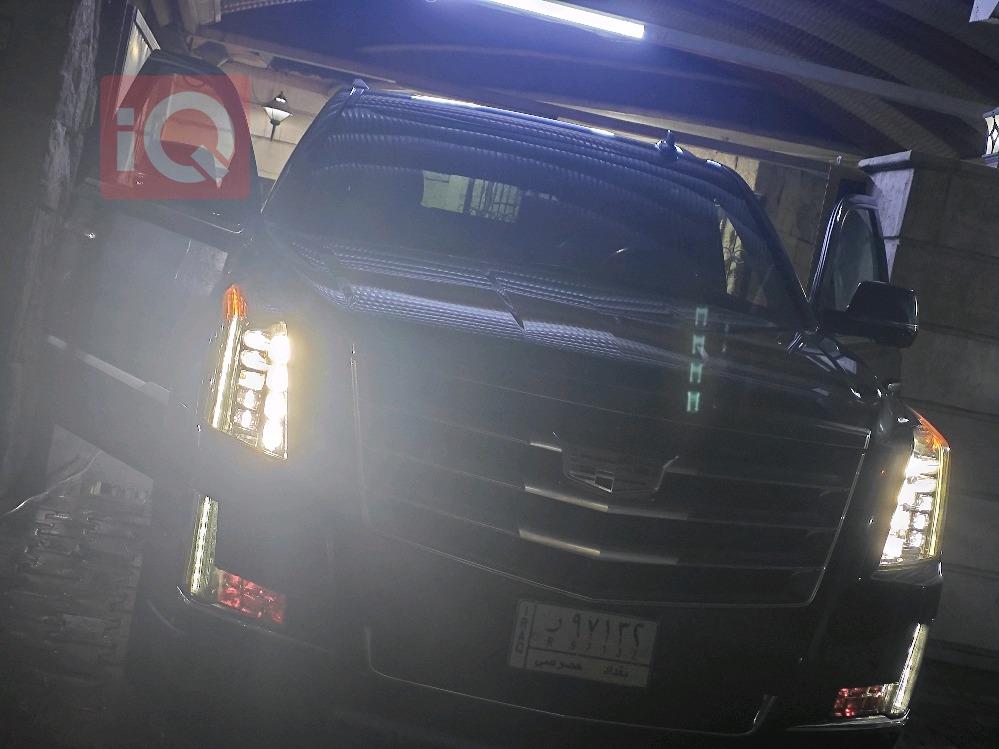 Cadillac Escalade